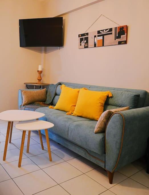 Cozy Studio, 1Min From Kamara Thessaloníki Luaran gambar